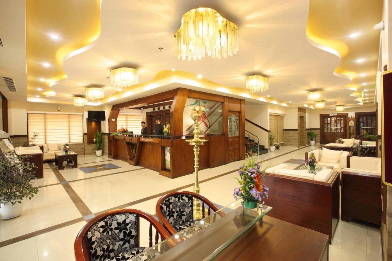 Ambalakkara Regency Kottārakara Exterior photo