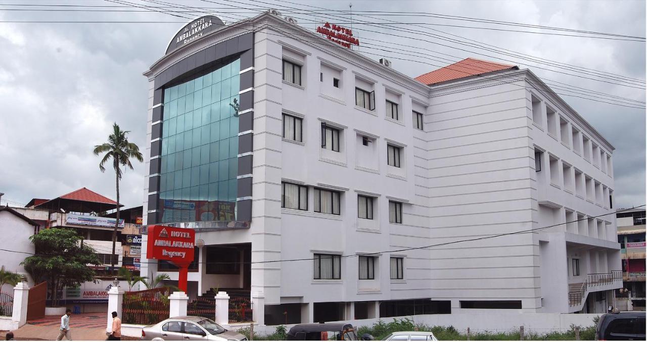 Ambalakkara Regency Kottārakara Exterior photo
